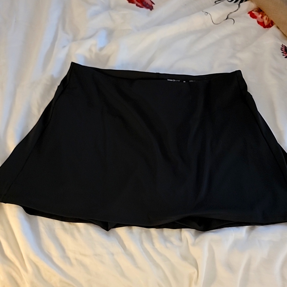 Old Navy Active skort